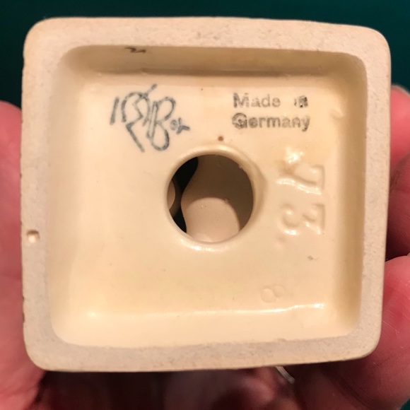 Authentic German Hummel it’s called “Little helper” This TMK-1 is 4 1/4” - Picture 8 of 9